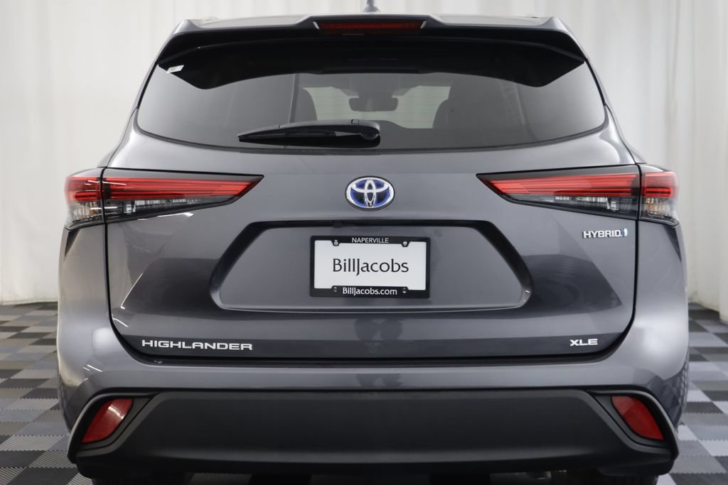 Used 2023 Toyota Highlander XLE AWD/4WD image 18