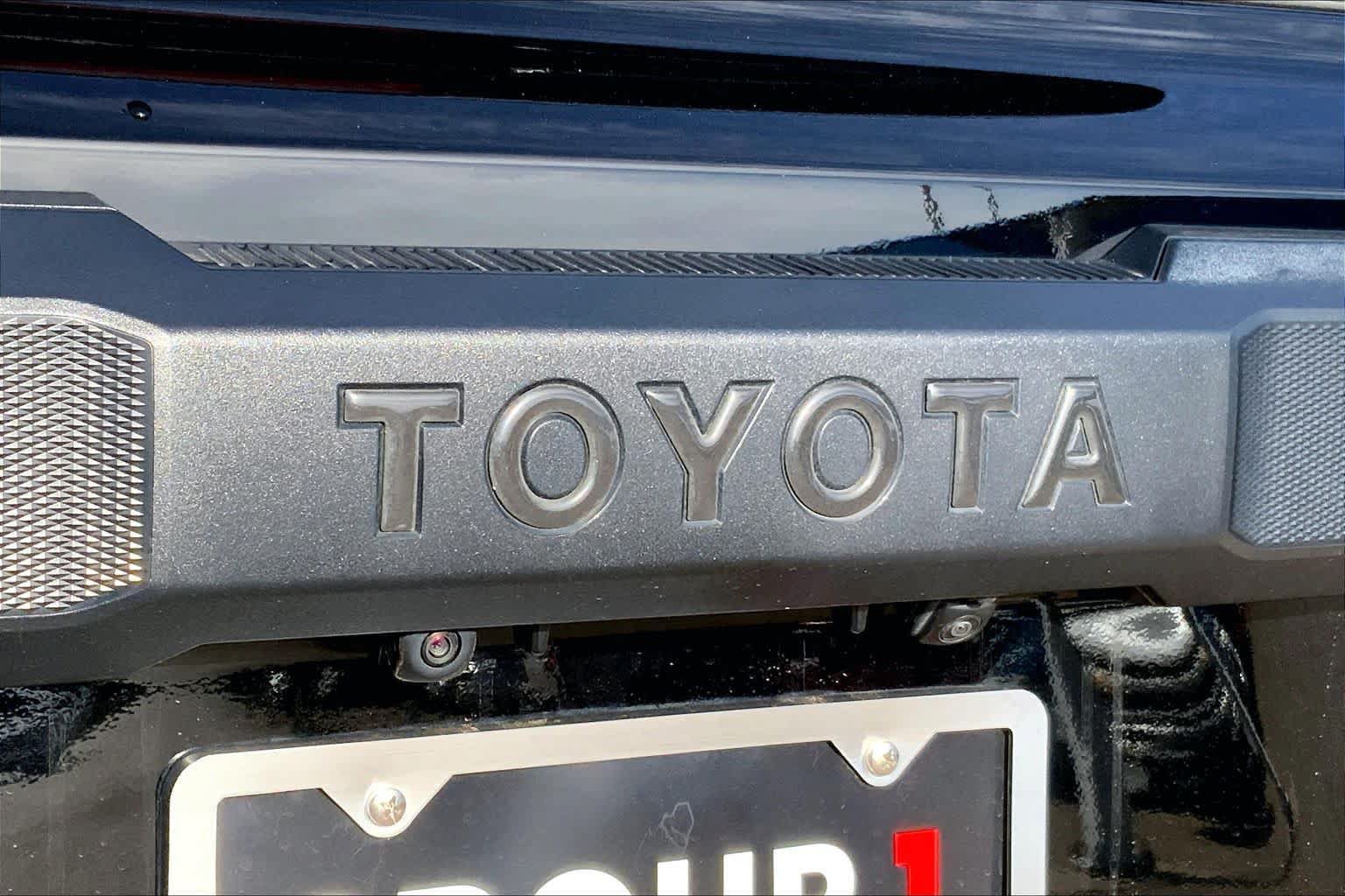 Used 2025 Toyota 4Runner TRD Off-Road Premium w/ Tow Technology Package AWD/4WD image 31