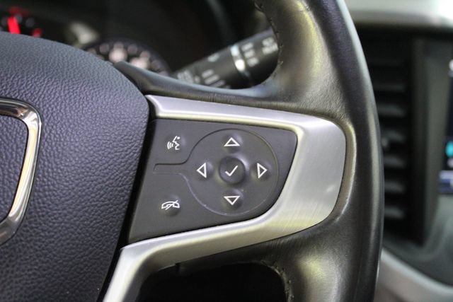 Used 2018 GMC Acadia SLT AWD/4WD image 17