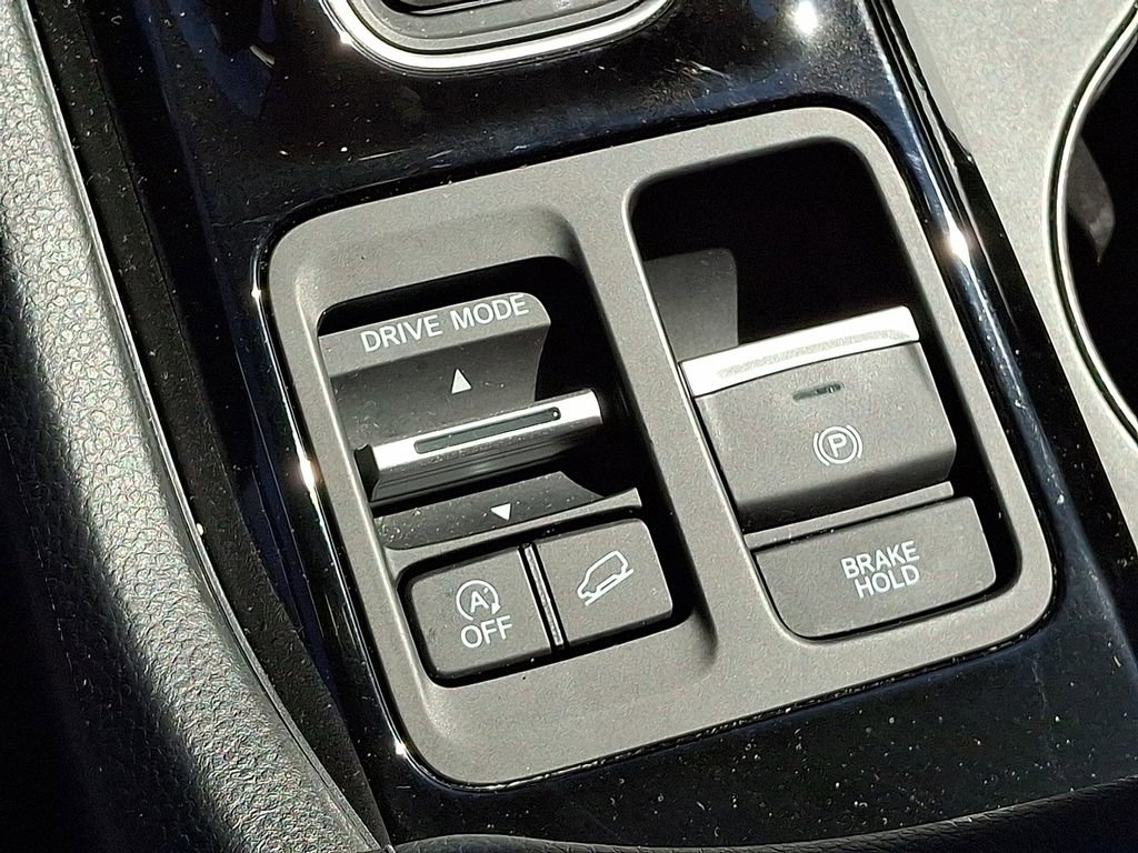 Used 2025 Honda Pilot EX-L image 25