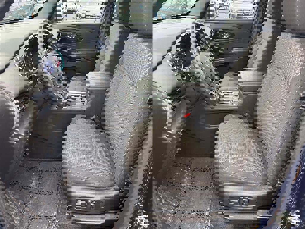 Certified 2023 Chevrolet Traverse LT w/ Midnight/Sport Edition image 4