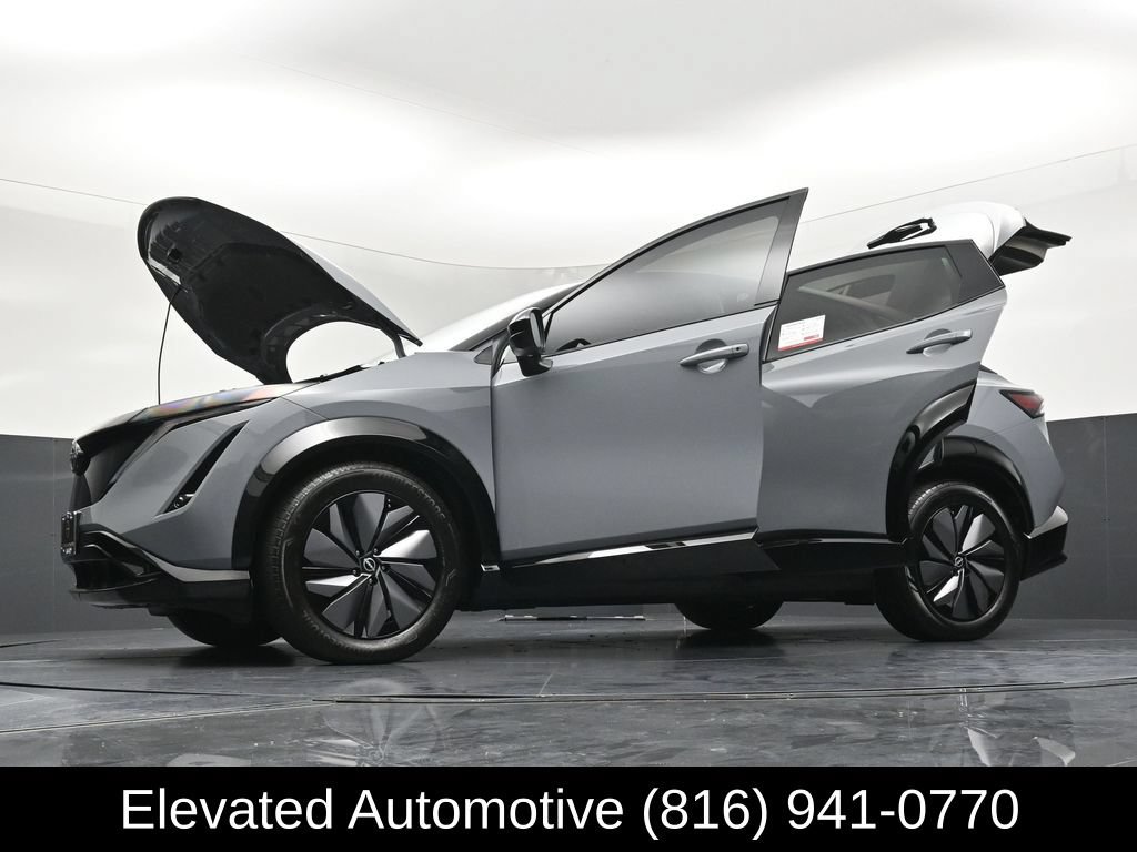Certified 2024 Nissan Ariya AWD image 41