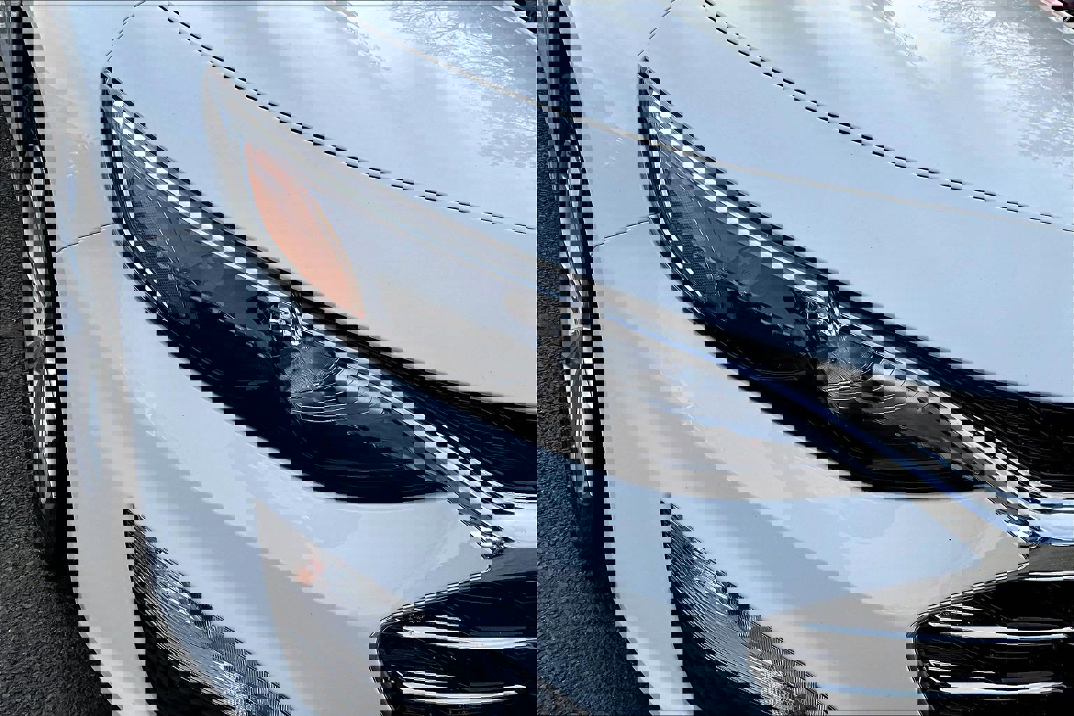 Used 2022 Chevrolet Malibu LT image 22