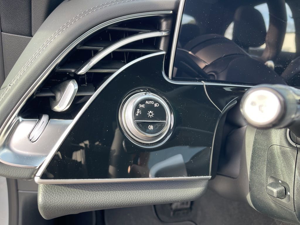 New 2026 Mercedes-Benz E 350 4MATIC Sedan image 19