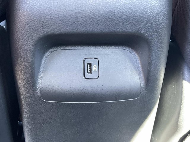 Used 2023 Nissan Sentra SV FWD image 16