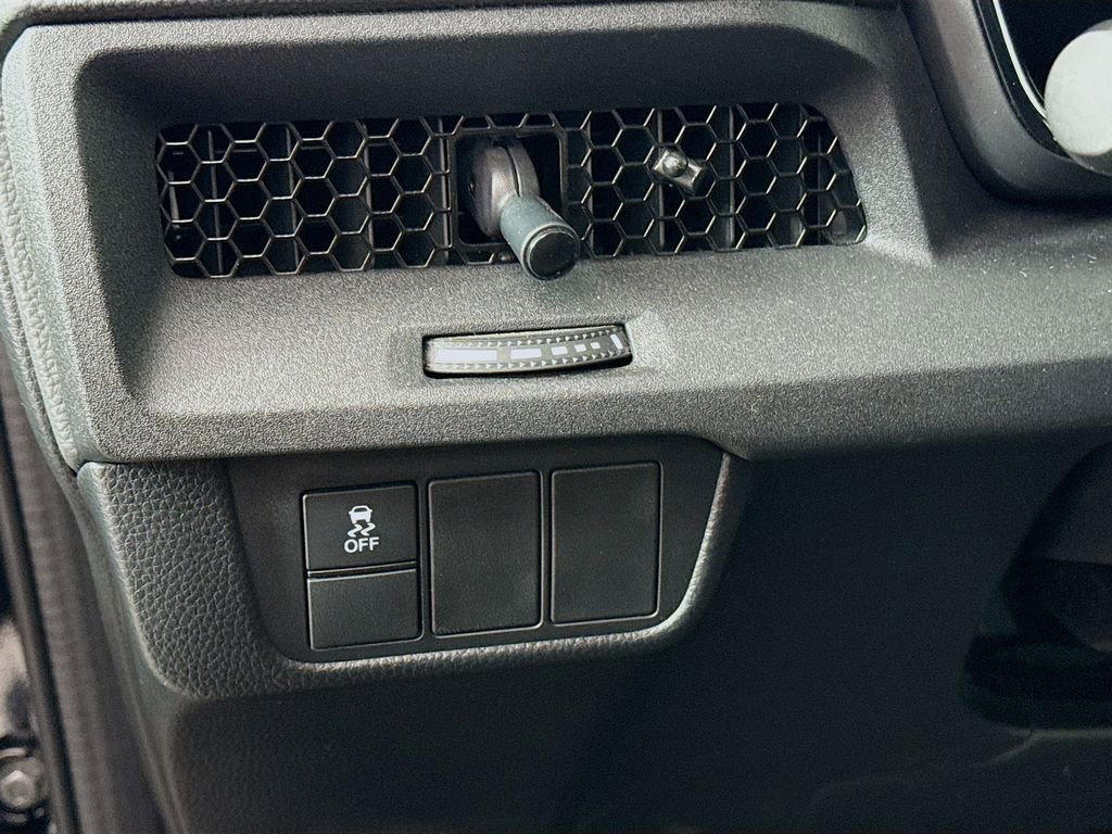 Used 2024 Honda CR-V EX image 10