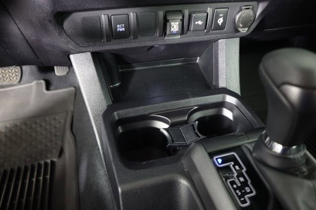 Used 2023 Toyota Tacoma TRD Off-Road AWD/4WD image 50