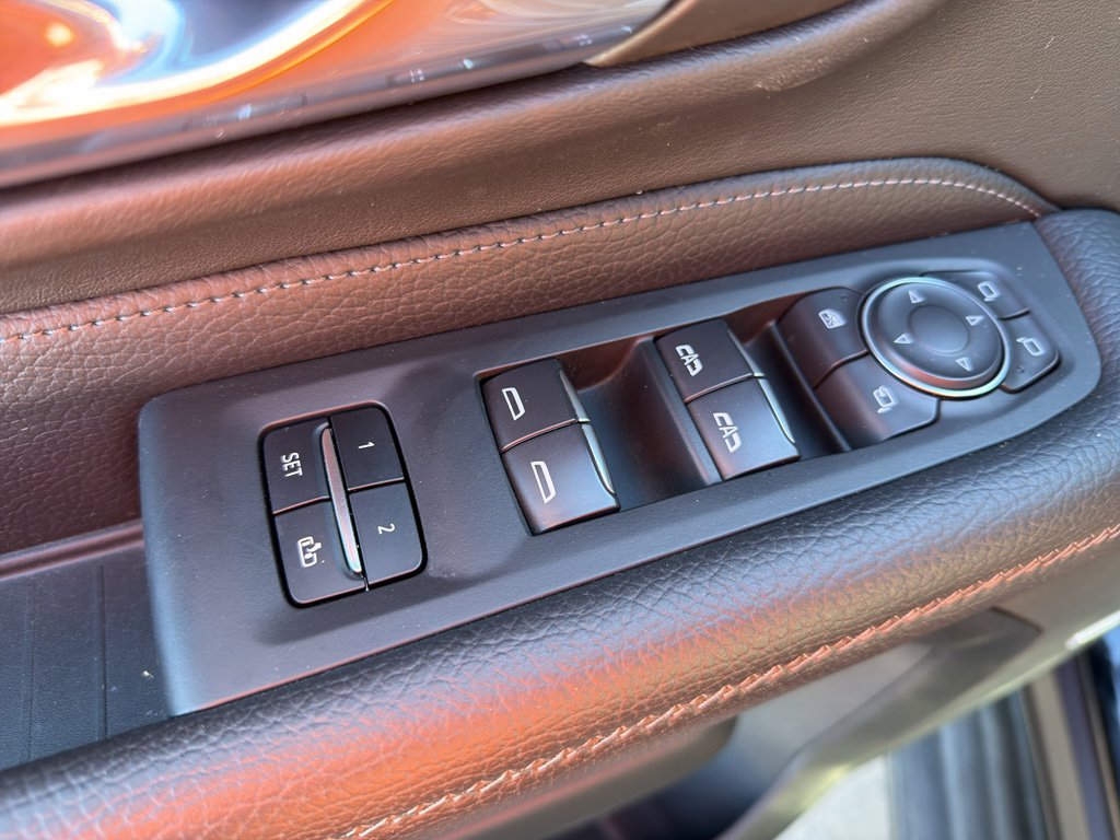 Used 2024 GMC Yukon Denali image 14