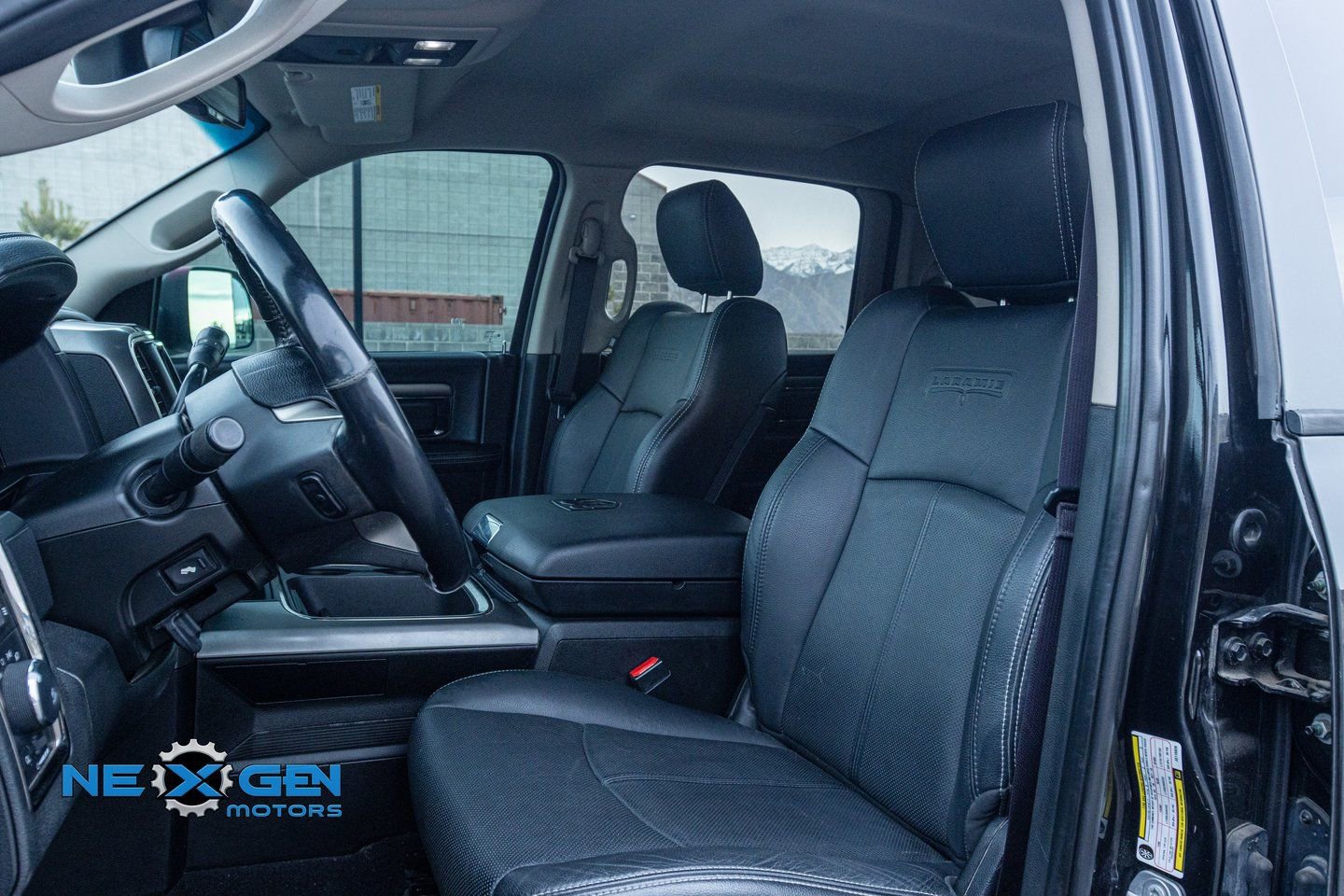 Used 2018 RAM 3500 Laramie w/ Sport Appearance Group image 22