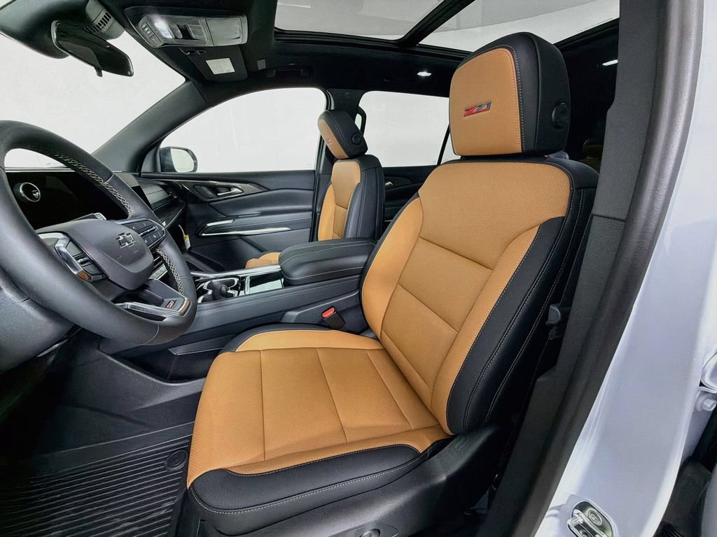 New 2027 Chevrolet Traverse Z71 w/ LPO, Floor Liner Package AWD/4WD image 11