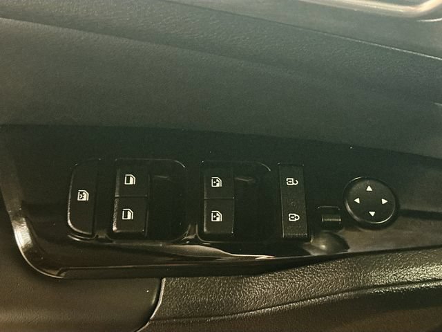 Used 2023 Kia Sportage X-Line w/ X-Line Premium Package AWD/4WD image 18