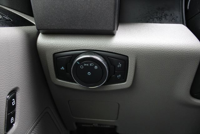 Used 2021 Ford F250 XL w/ STX Appearance Package AWD/4WD image 8