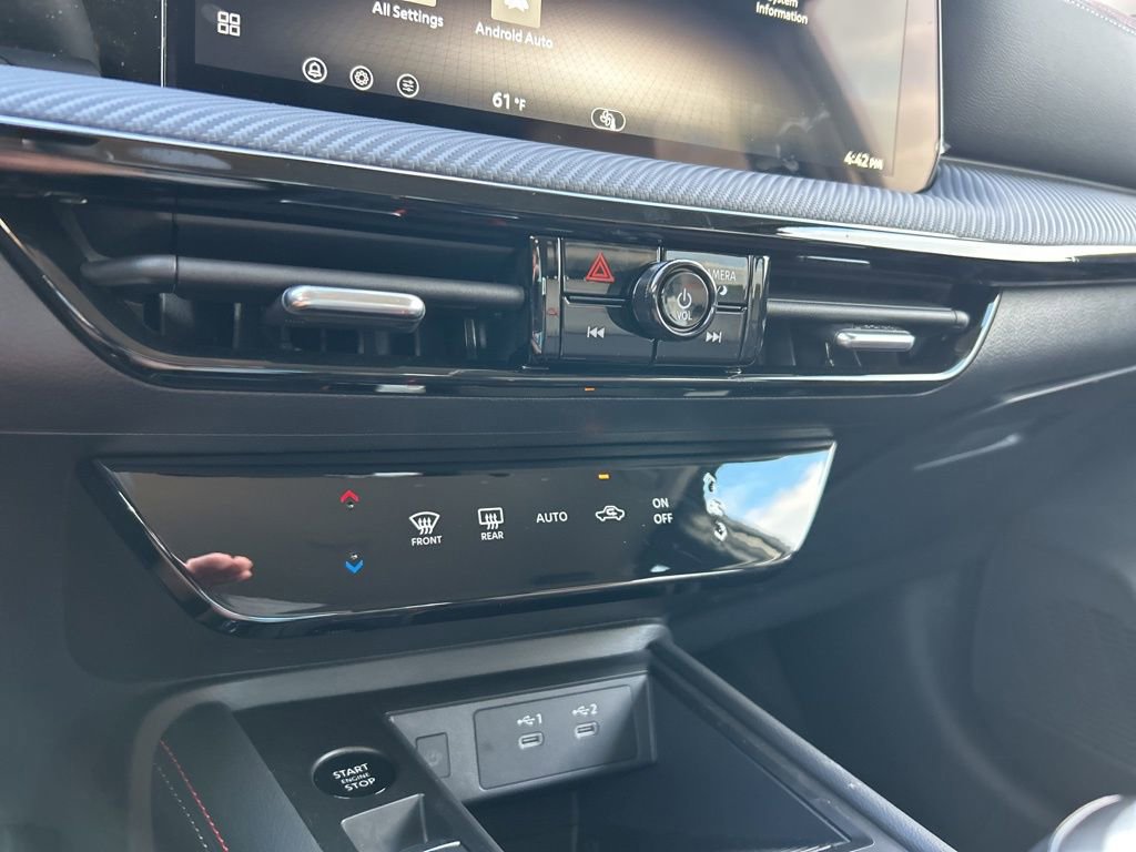 New 2026 Nissan Kicks SR FWD image 34