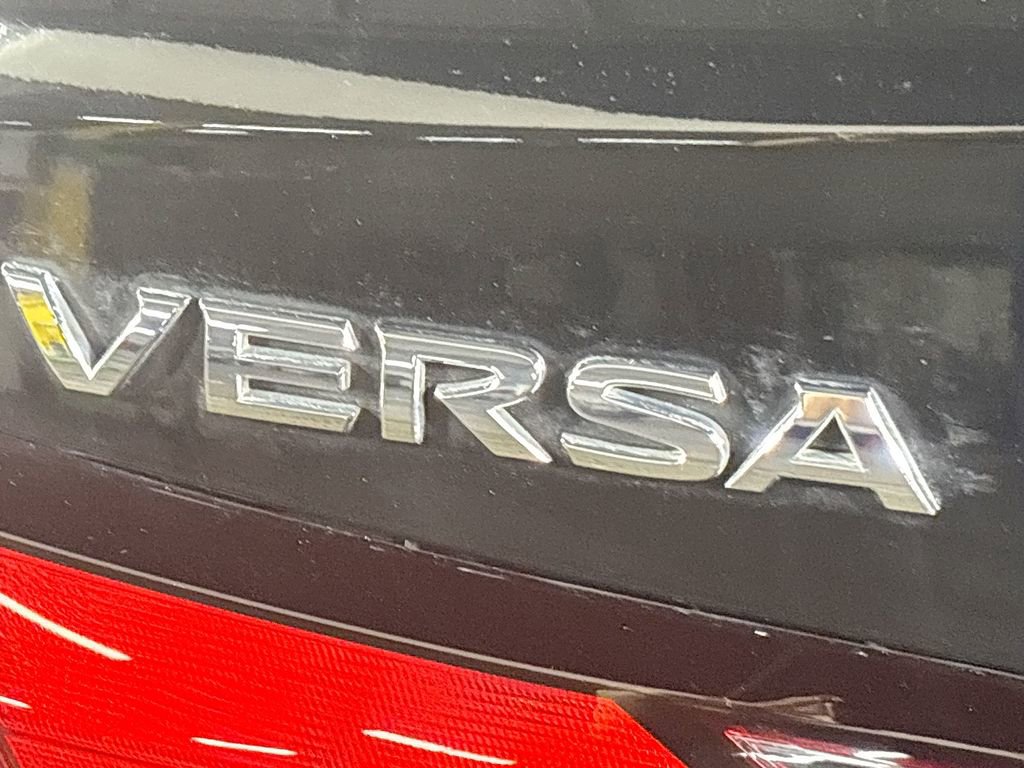 Used 2020 Nissan Versa SV FWD image 23