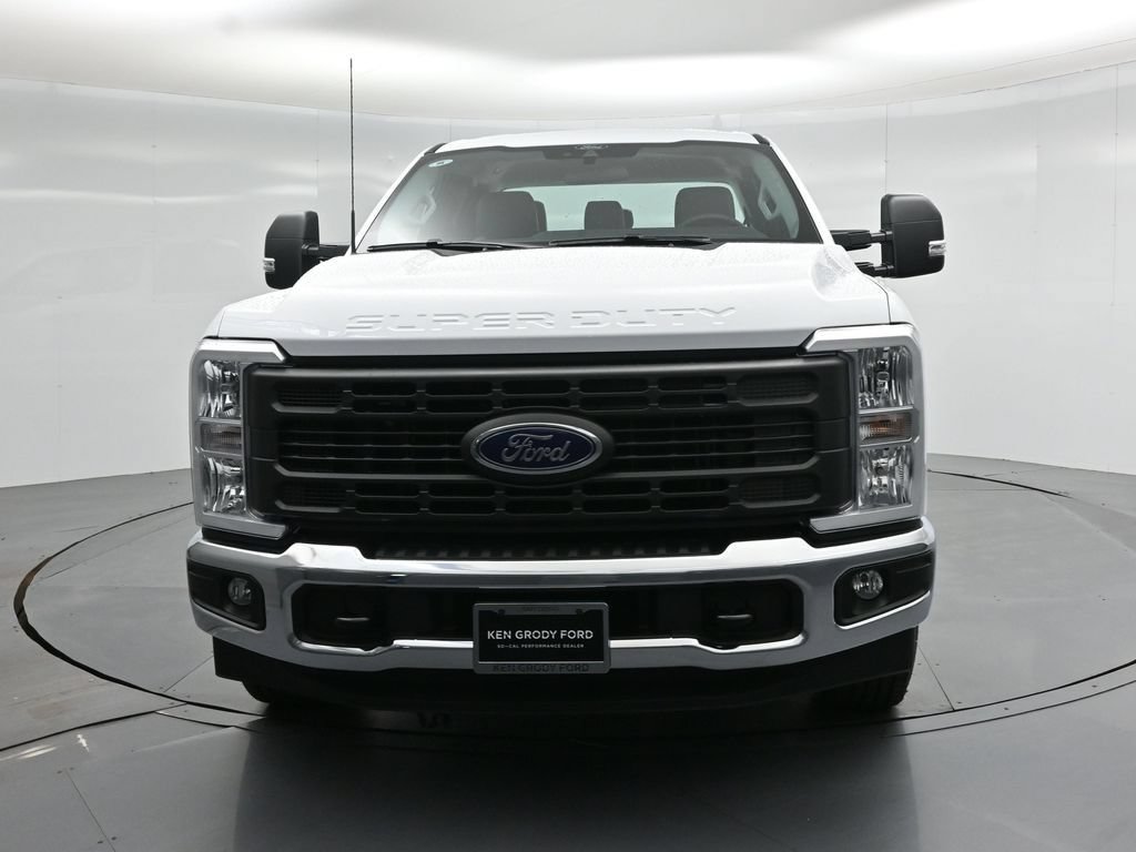 New 2026 Ford F250 XL w/ XL Chrome Package RWD image 49
