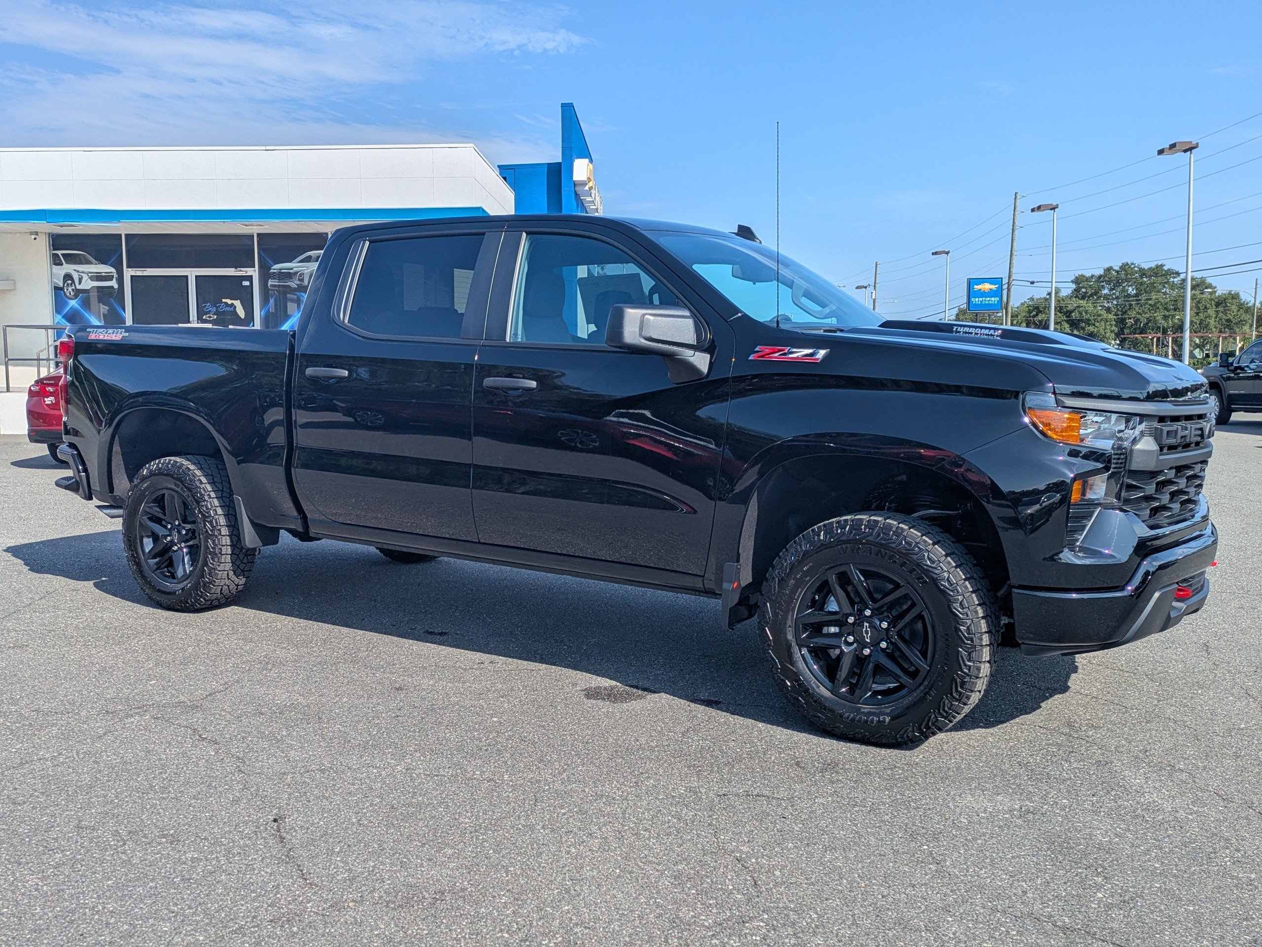 New 2026 Chevrolet Silverado 1500 Custom Trail Boss AWD/4WD image 2