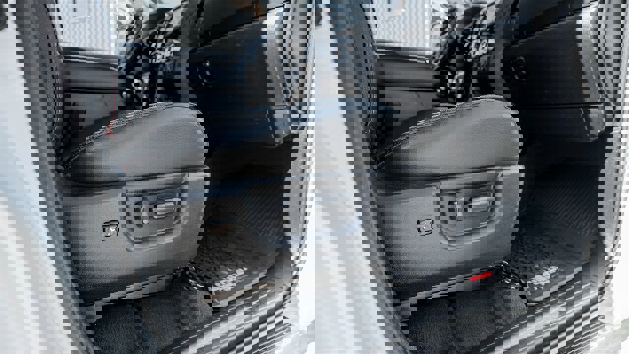 Used 2021 Toyota Sequoia TRD Pro AWD/4WD image 41