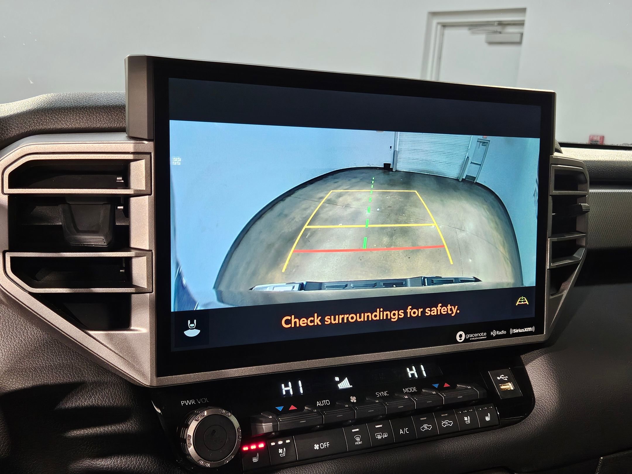 Used 2024 Toyota Tundra Limited image 31