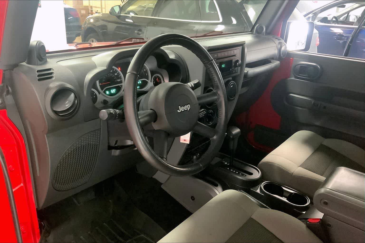Used 2010 Jeep Wrangler Unlimited Sport AWD/4WD image 2