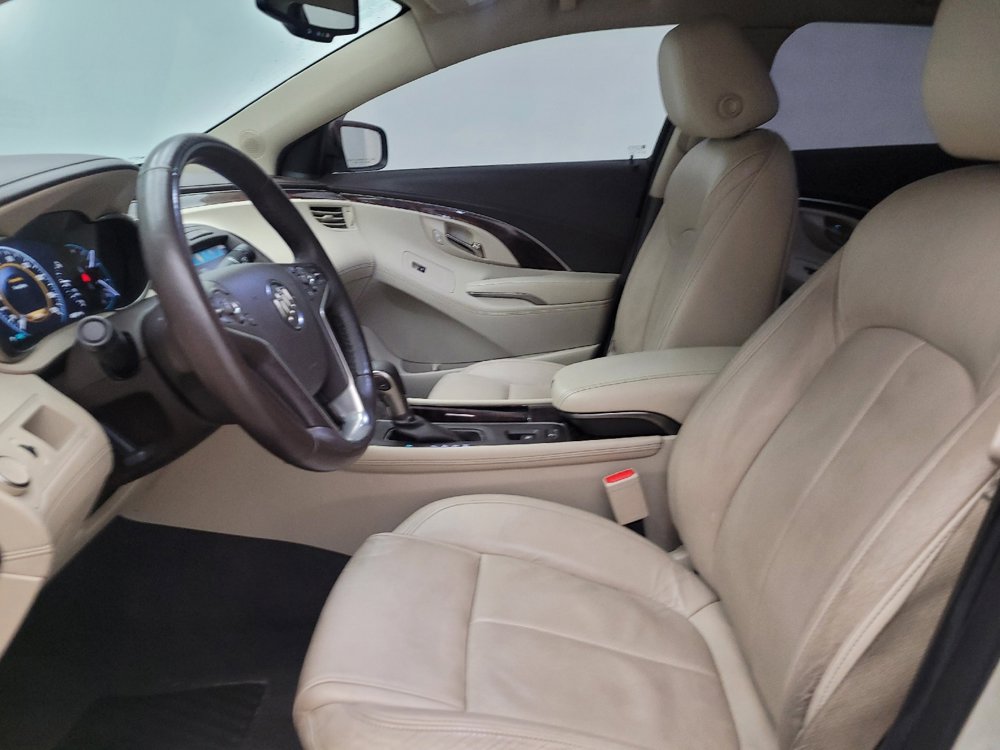 Used 2015 Buick LaCrosse Premium image 17