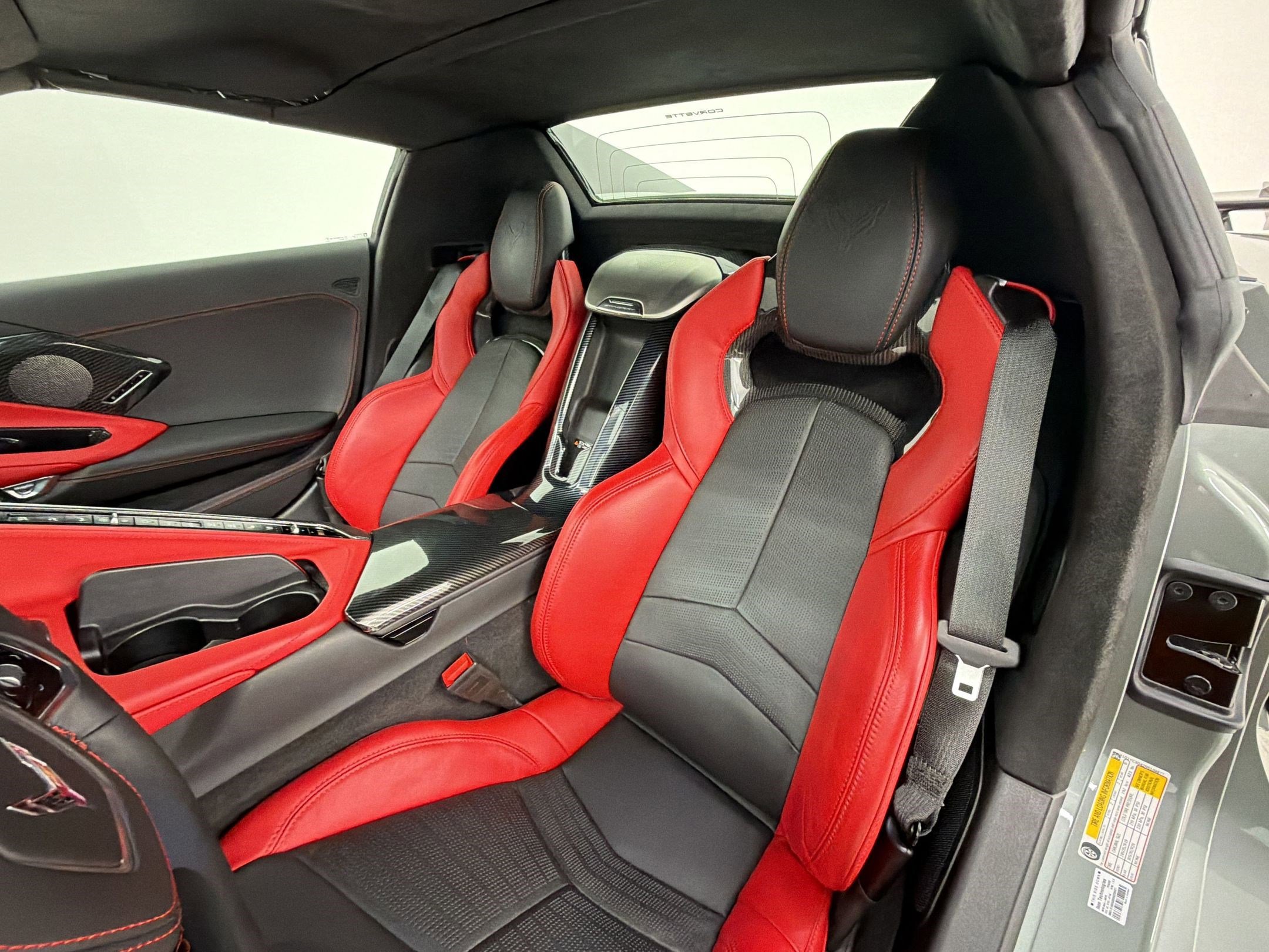 Used 2024 Chevrolet Corvette Stingray Premium Conv w/ Z51 Performance Package image 24