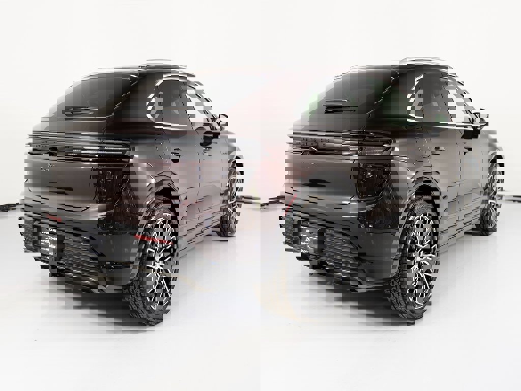 New 2025 Porsche Macan Turbo Electric image 10