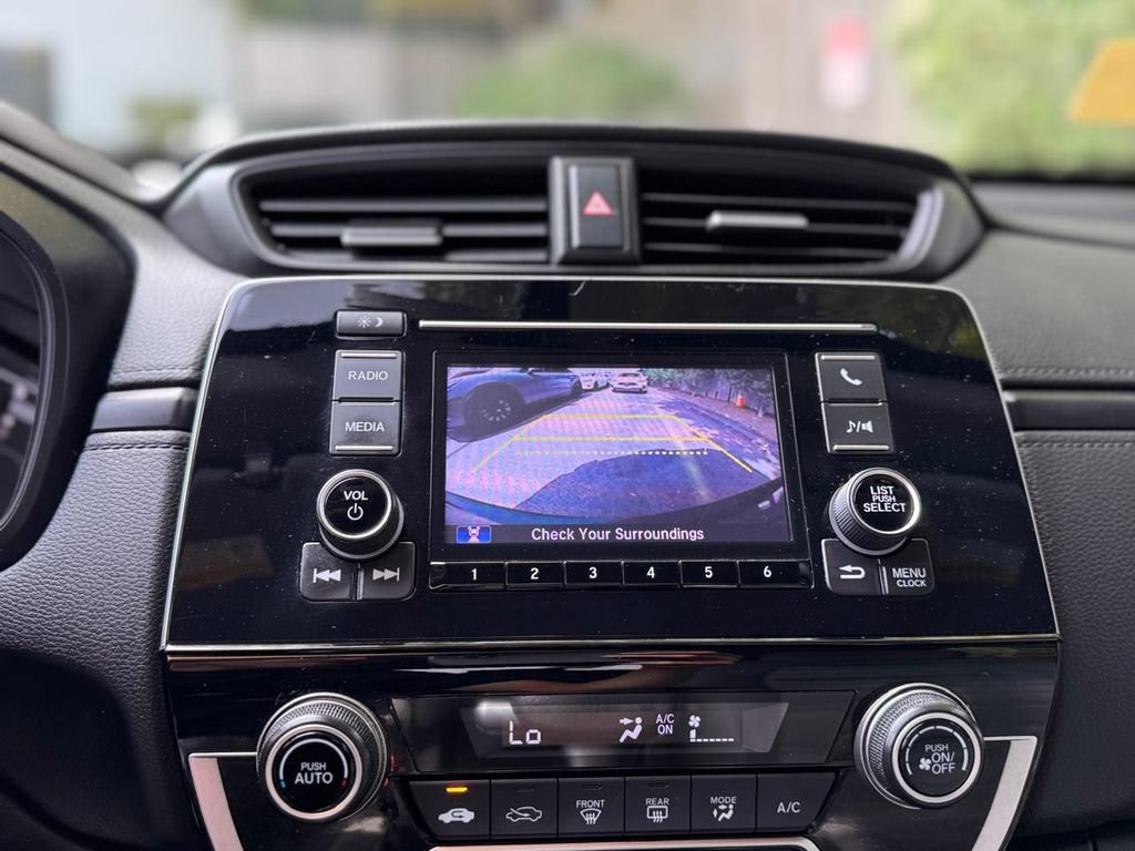 Used 2018 Honda CR-V LX image 16