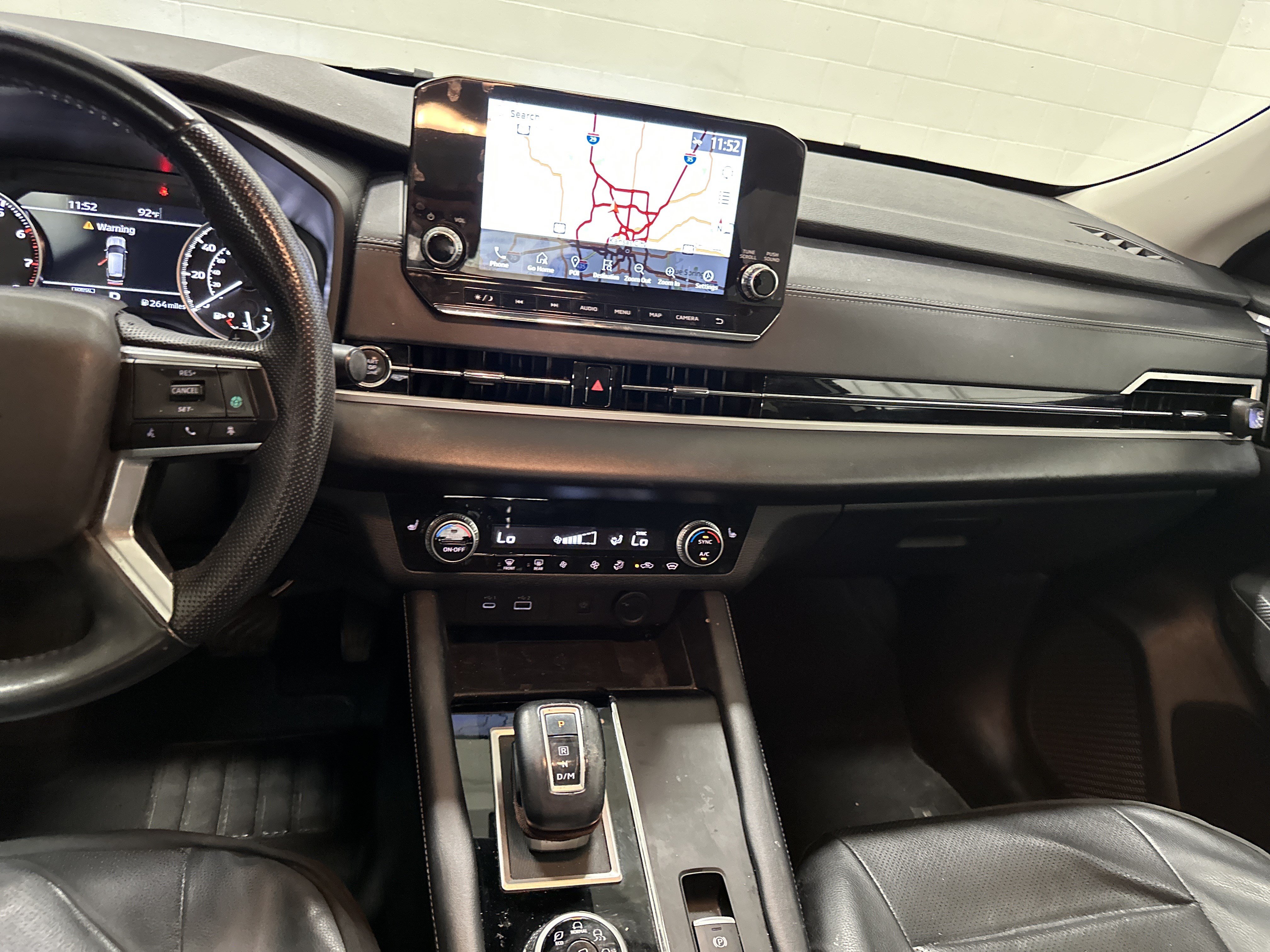 Used 2024 Mitsubishi Outlander SE AWD/4WD image 30