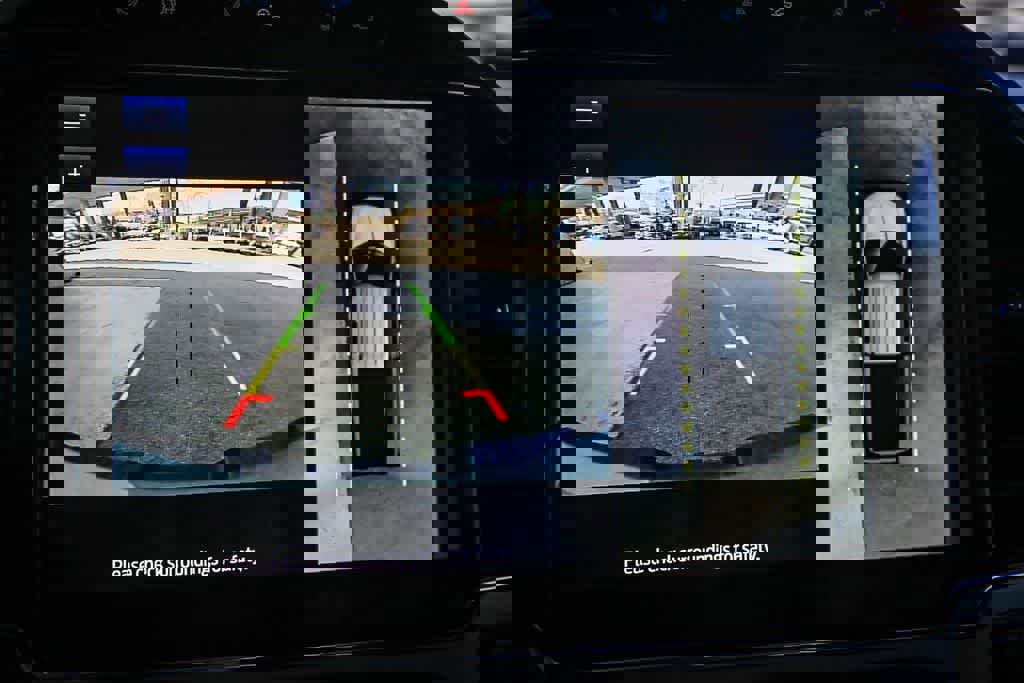 Used 2022 Ford F250 Lariat w/ Tremor Off-Road Package image 25