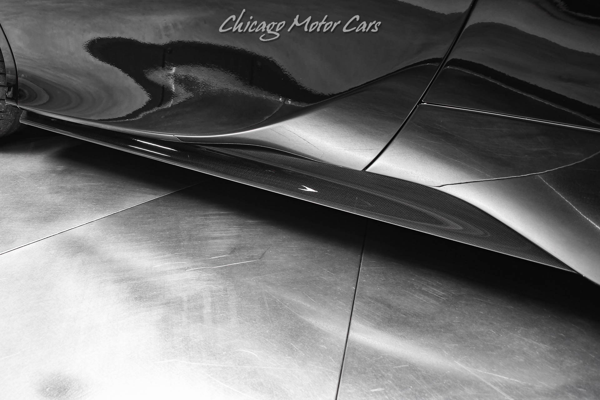 Used 2022 Ferrari SF90 Spider 1900 miles Tons of Carbon Fibe image 34