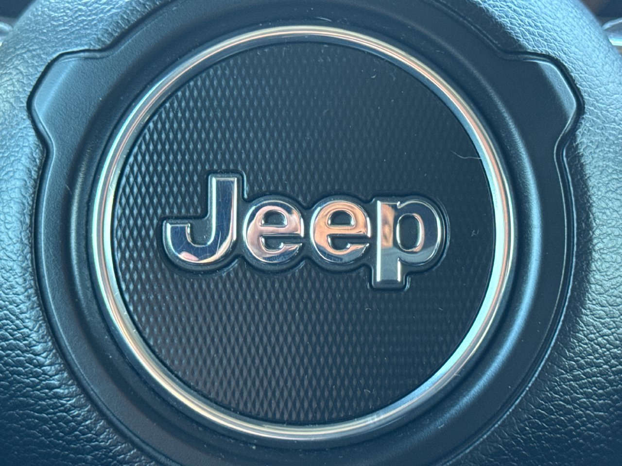 Used 2021 Jeep Wrangler Unlimited Sahara w/ Uconnect 4C Nav & Sound Group AWD/4WD image 27