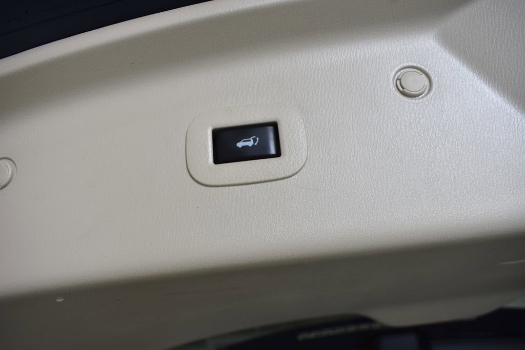 Used 2021 INFINITI QX80 Sensory w/ All-Season Package image 38