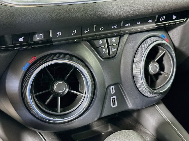 Used 2023 Chevrolet Blazer LT w/ Convenience Package FWD image 17