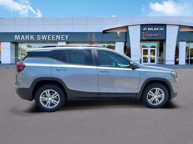 Used 2023 GMC Terrain SLE w/ Driver Convenience Package AWD/4WD image 30
