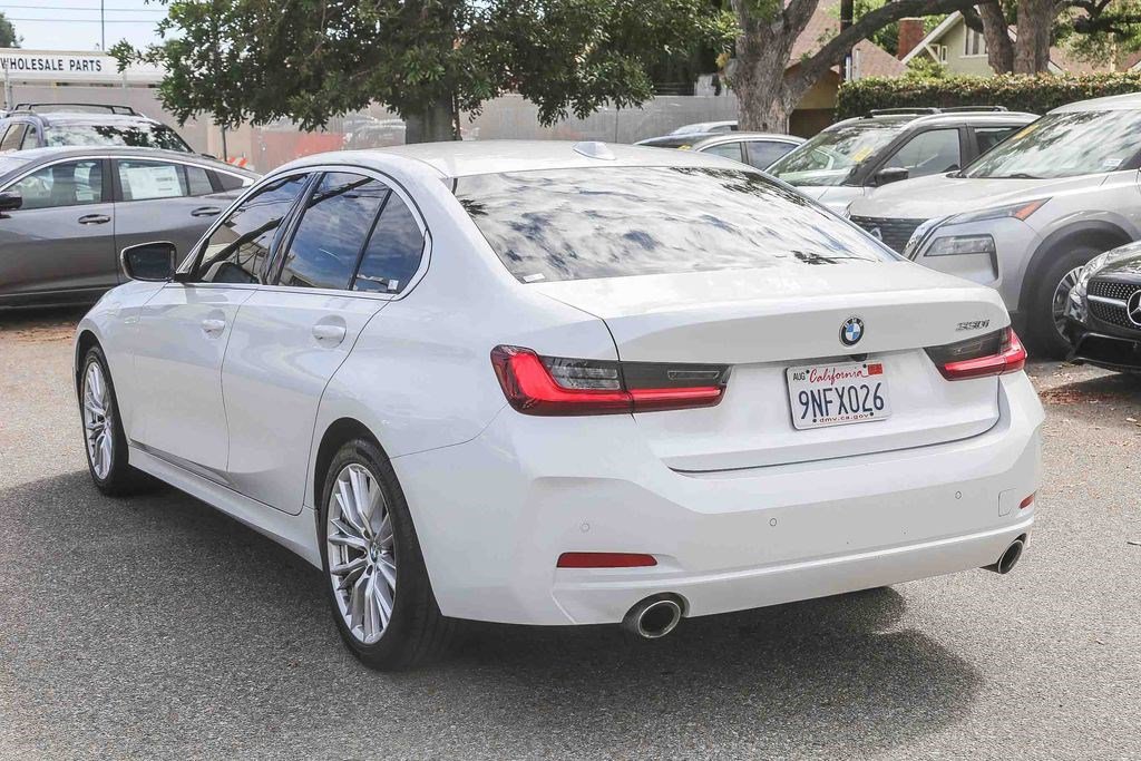 Used 2024 BMW 330i Sedan w/ Convenience Package RWD image 6