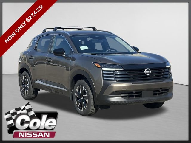 New 2026 Nissan Kicks SV w/ Charging Package
