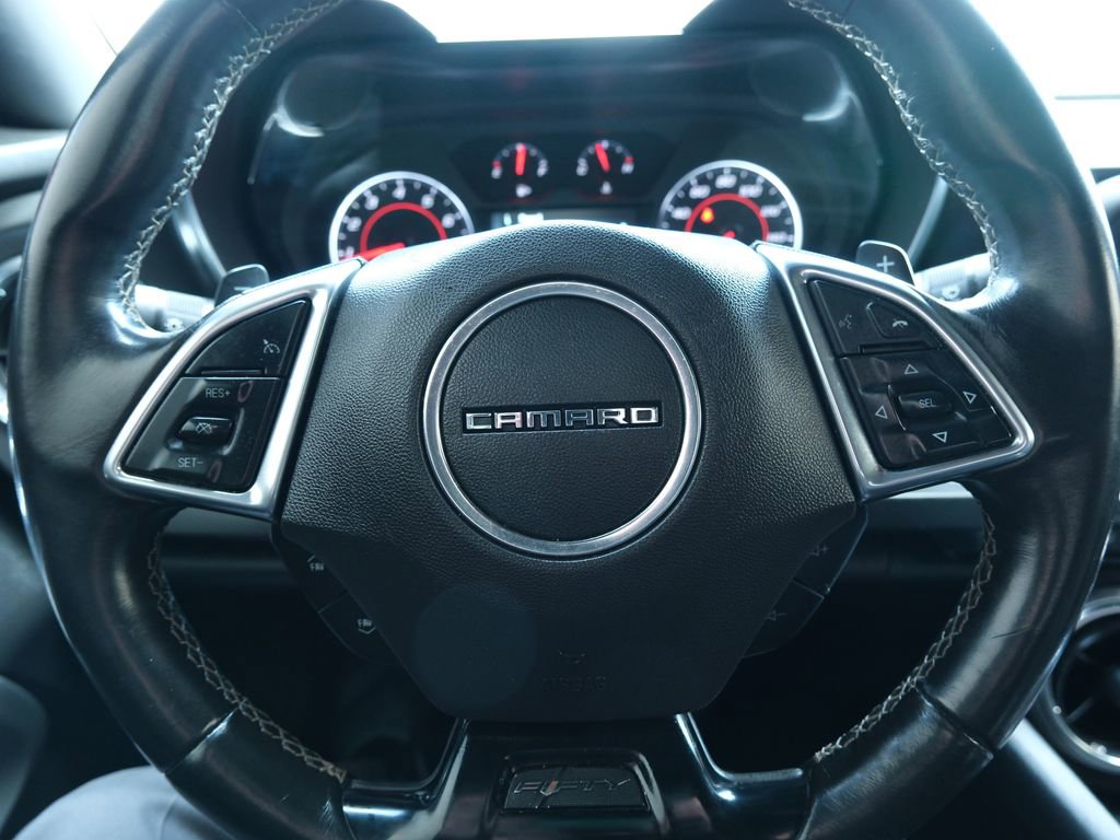 Used 2017 Chevrolet Camaro LT RWD image 16