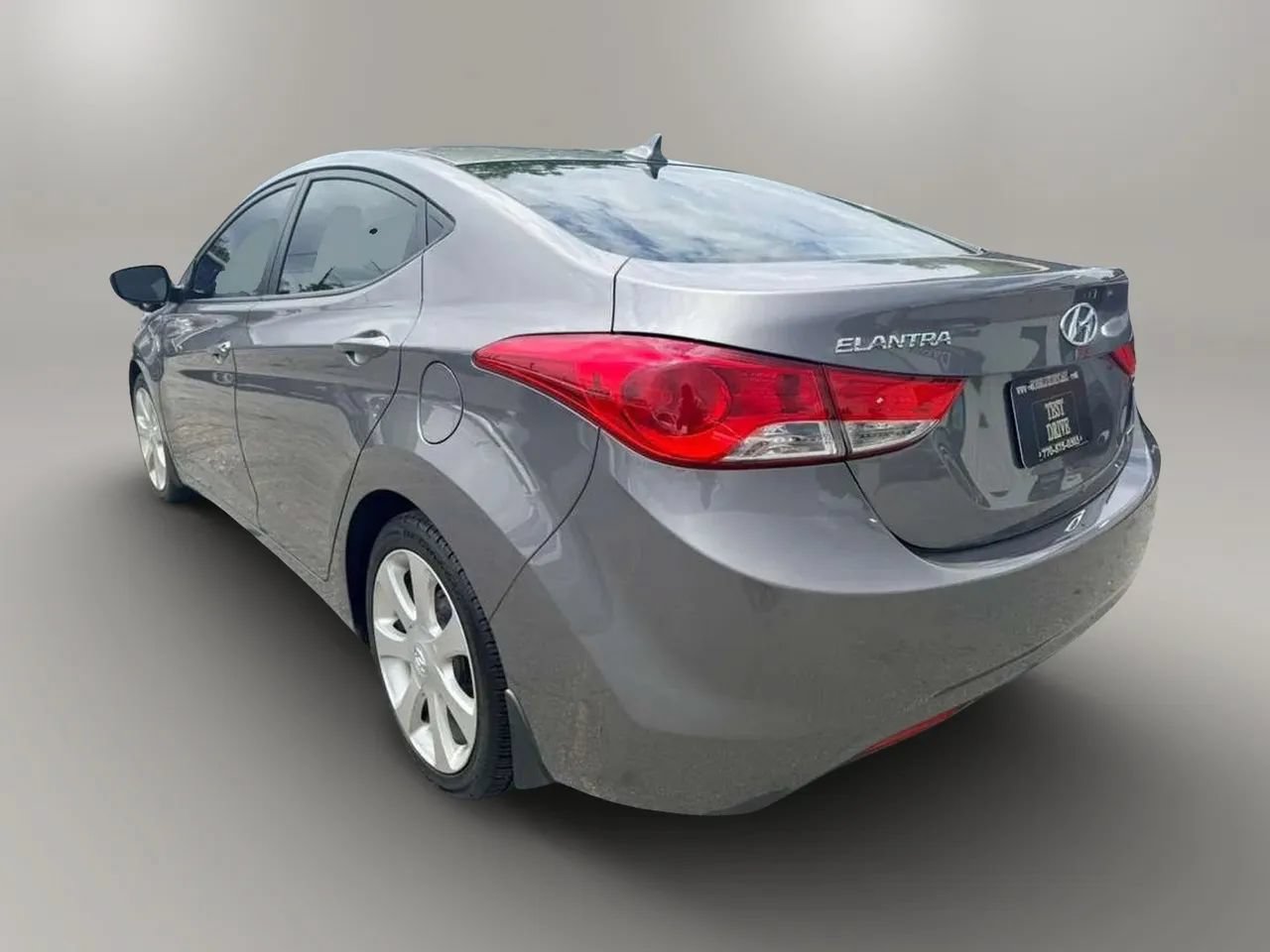 Used 2012 Hyundai Elantra Limited FWD image 7