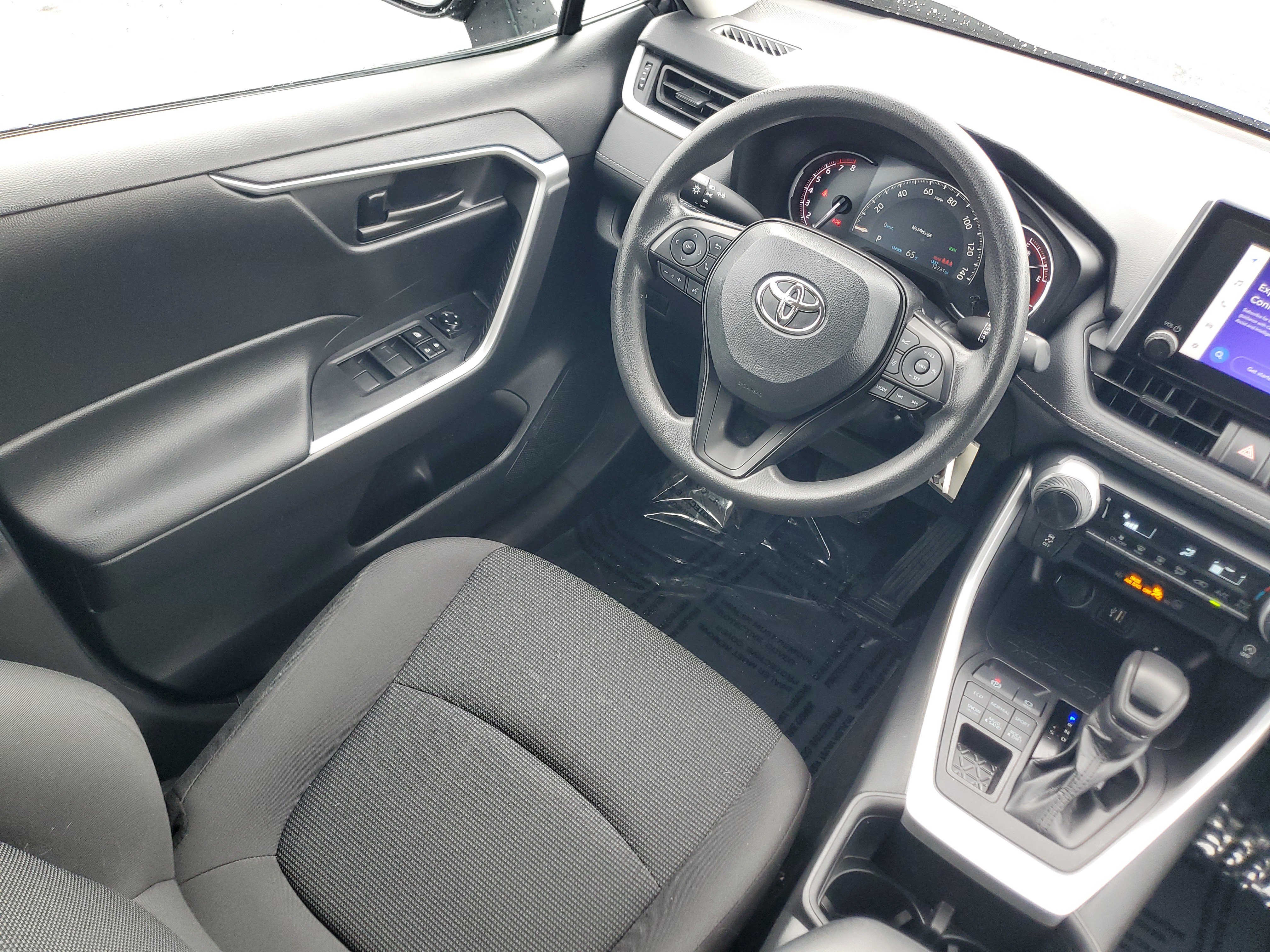 Certified 2024 Toyota RAV4 LE AWD/4WD image 14