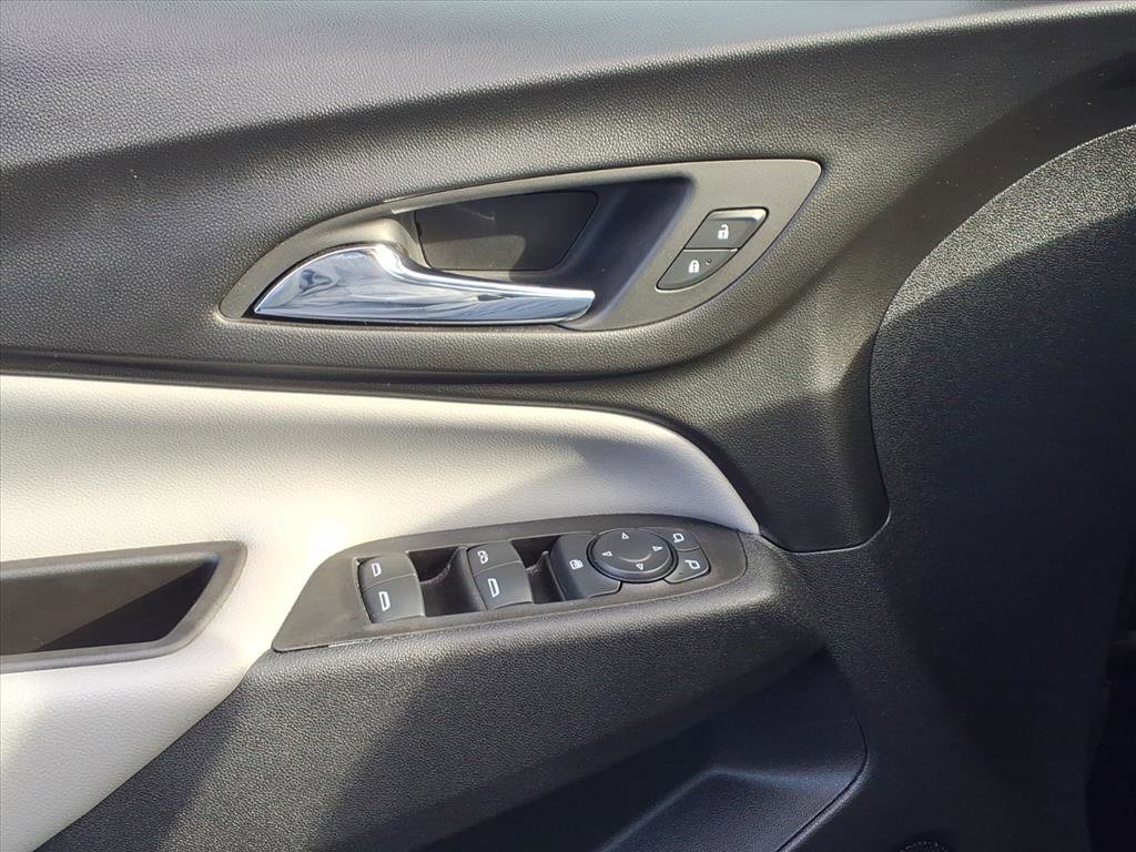 Used 2022 Chevrolet Equinox LT image 24