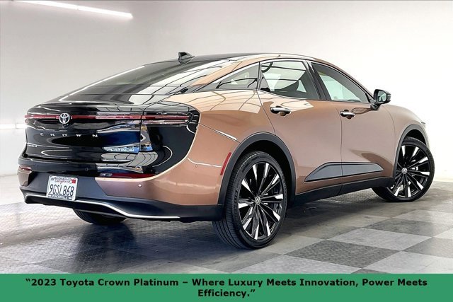 Used 2023 Toyota Crown Platinum image 13
