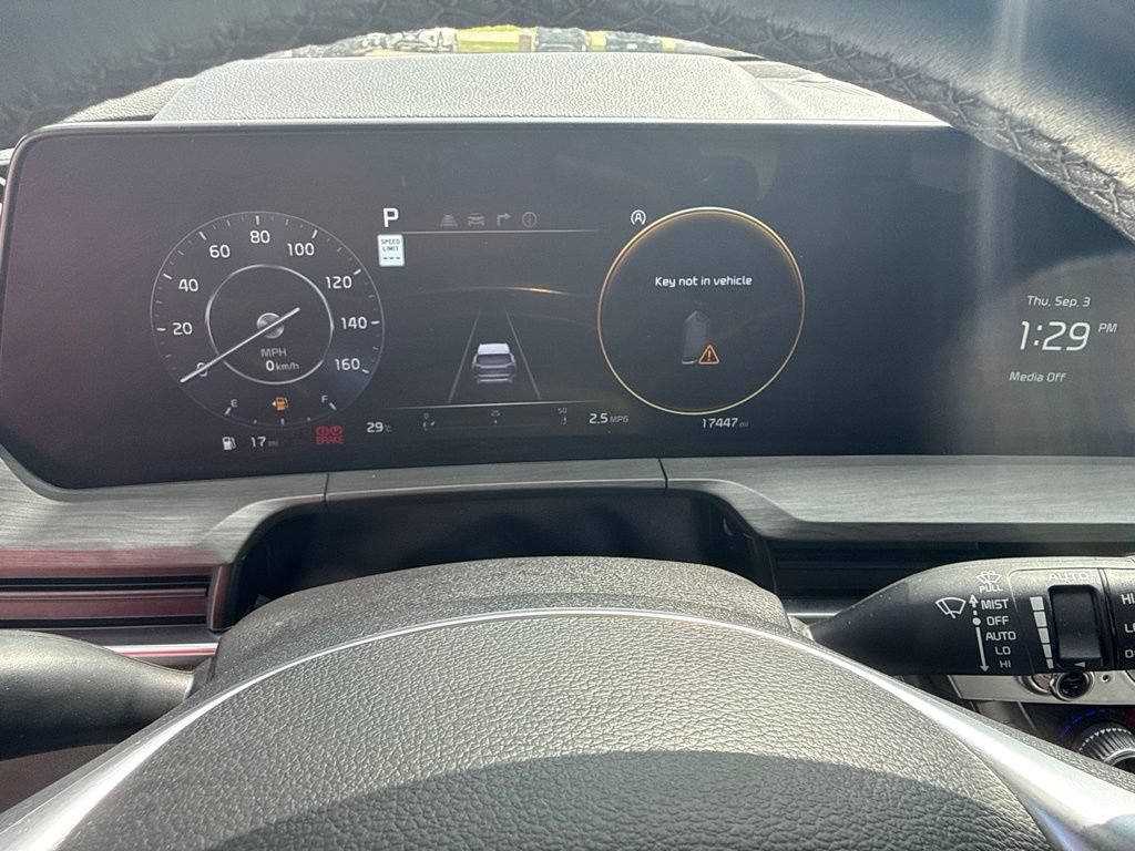 Used 2024 Kia Telluride SX X-Line AWD/4WD image 17
