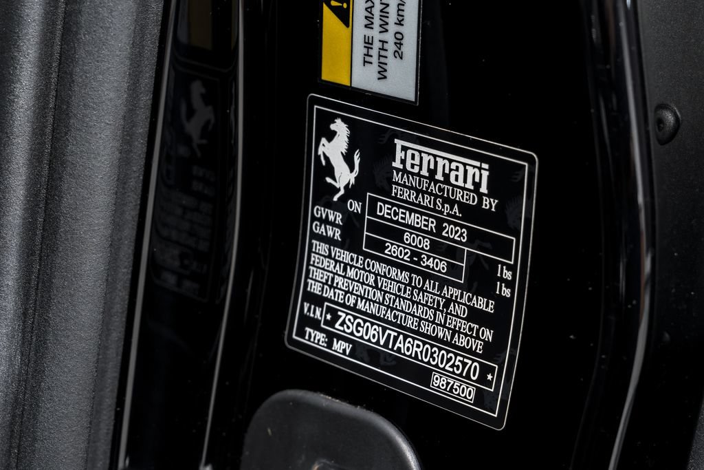 Used 2024 Ferrari Purosangue AWD/4WD image 11