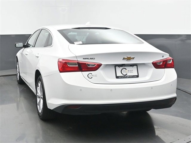 Used 2025 Chevrolet Malibu LT image 4