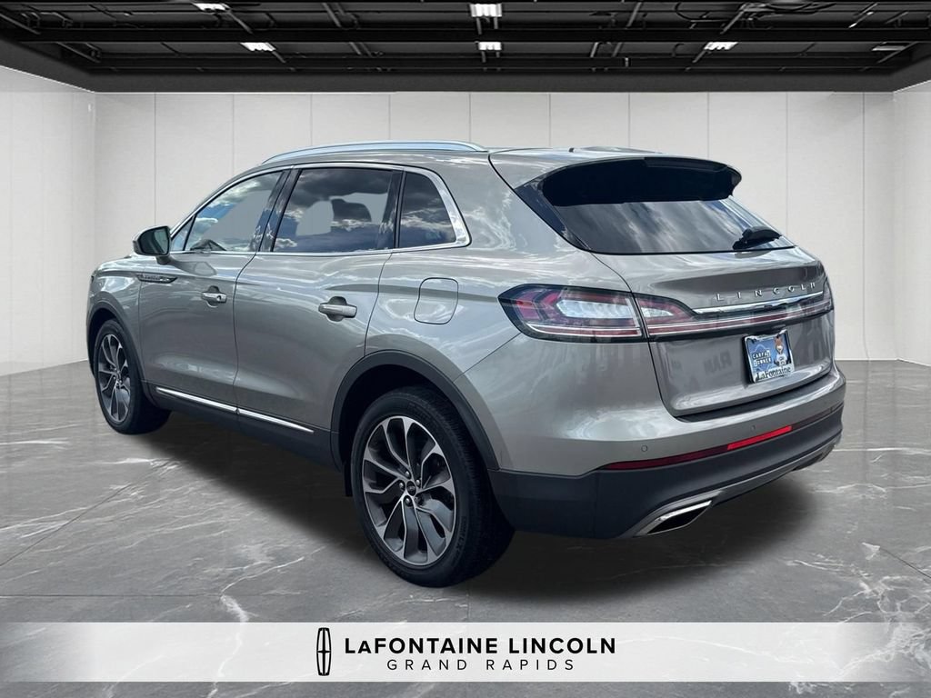Certified 2023 Lincoln Nautilus Reserve AWD/4WD image 3
