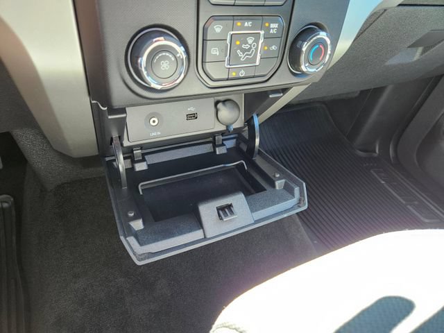 Used 2013 Ford F150 XLT w/ Luxury Equipment Group AWD/4WD image 34