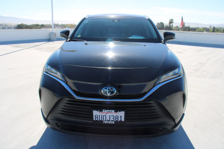 Used 2021 Toyota Venza LE image 7