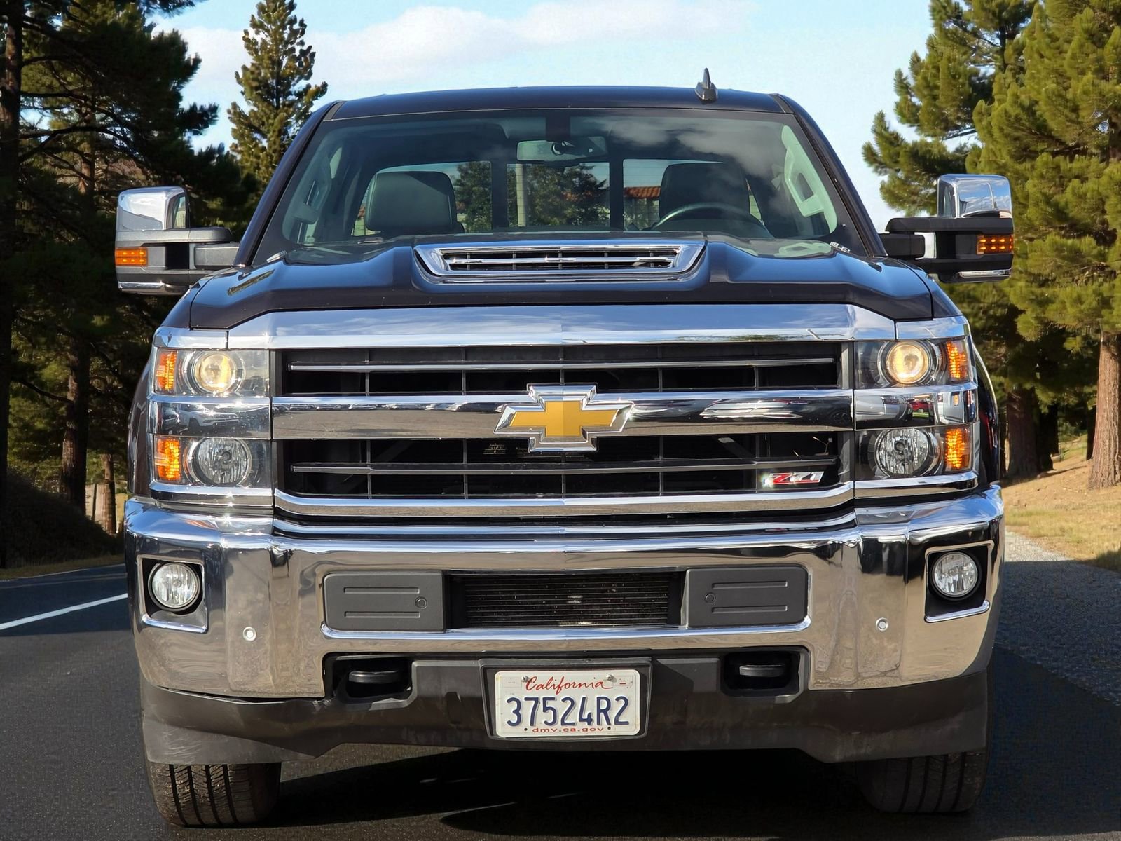 Used 2019 Chevrolet Silverado 2500 LTZ w/ Duramax Plus Package image 2
