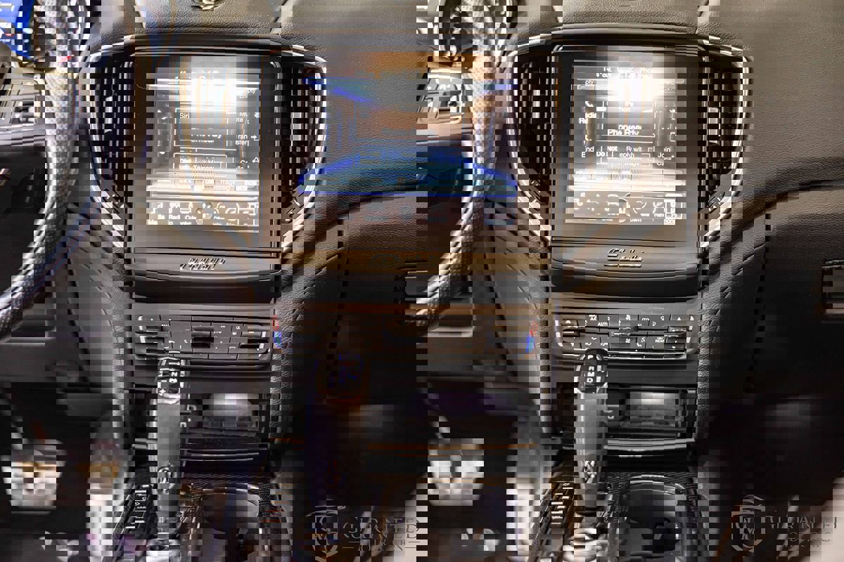 Used 2020 Maserati Ghibli image 36