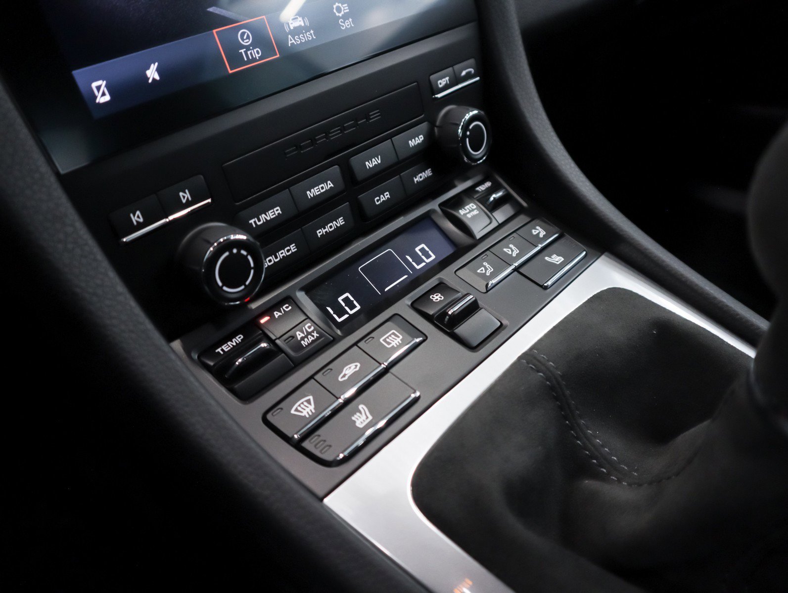Certified 2025 Porsche 718 Cayman GTS RWD image 16